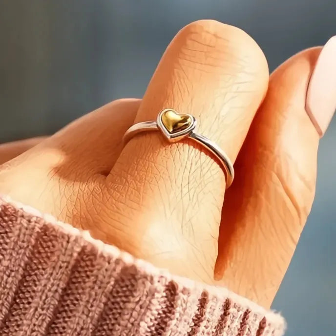 Heart-Shaped Two Tone Metal Wedding Band Ring for Women Love Eternity Jewelry