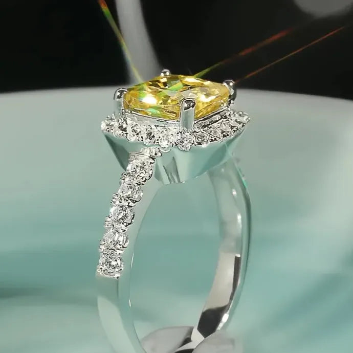 Elegant Yellow Cubic Zirconia Geometric Wedding Anniversary Ring for Women