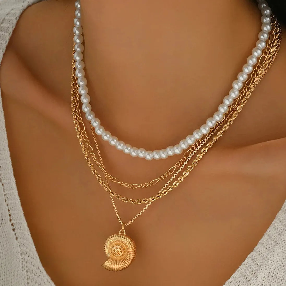 Bohemian Multi-Layer Pearl Conch Pendant Necklace for Women Jewelry Gift