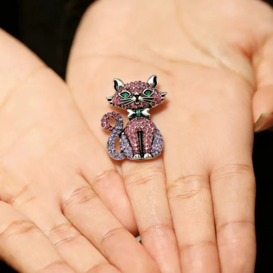 Luxury Elegant Cat Brooch Jewelry Gift for Women Men Classic Style