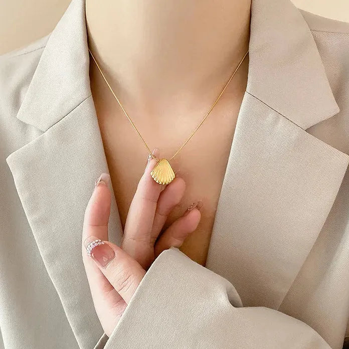 Gold PVD Plated Stainless Steel Pendant Necklace for Women Waterproof Summer Jewelry