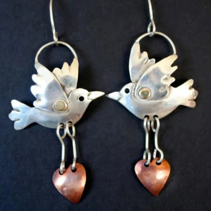 Retro Zinc Alloy Bird Earrings Two-Tone Heart Drop Fashion Jewelry