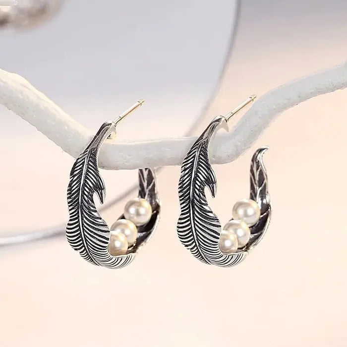Vintage C-Shaped Feather & Imitation Pearl Earrings Classic Style Jewelry Gift for Women