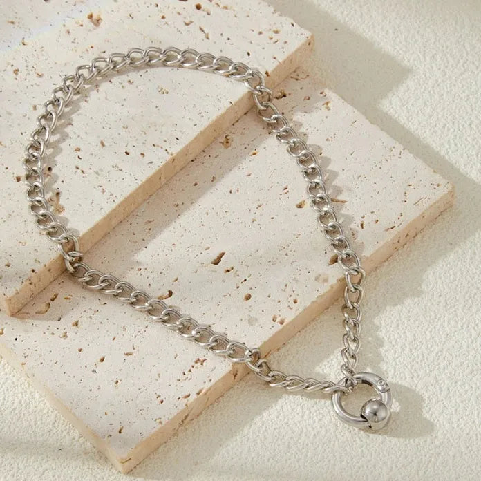 Adjustable Large Zinc Alloy Round Nose Clip Pendant Necklace for Women