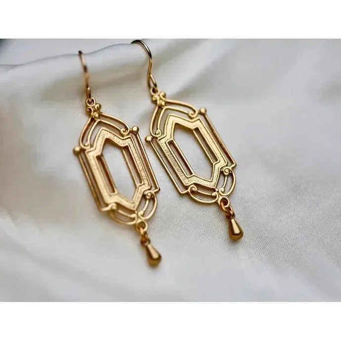 Retro Gold Geometric Square Drop Earrings for Women Zinc Alloy Jewelry