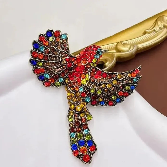 Luxury Bird Ladies Brooch Classic Party Coat Pin Elegant Gift Accessory