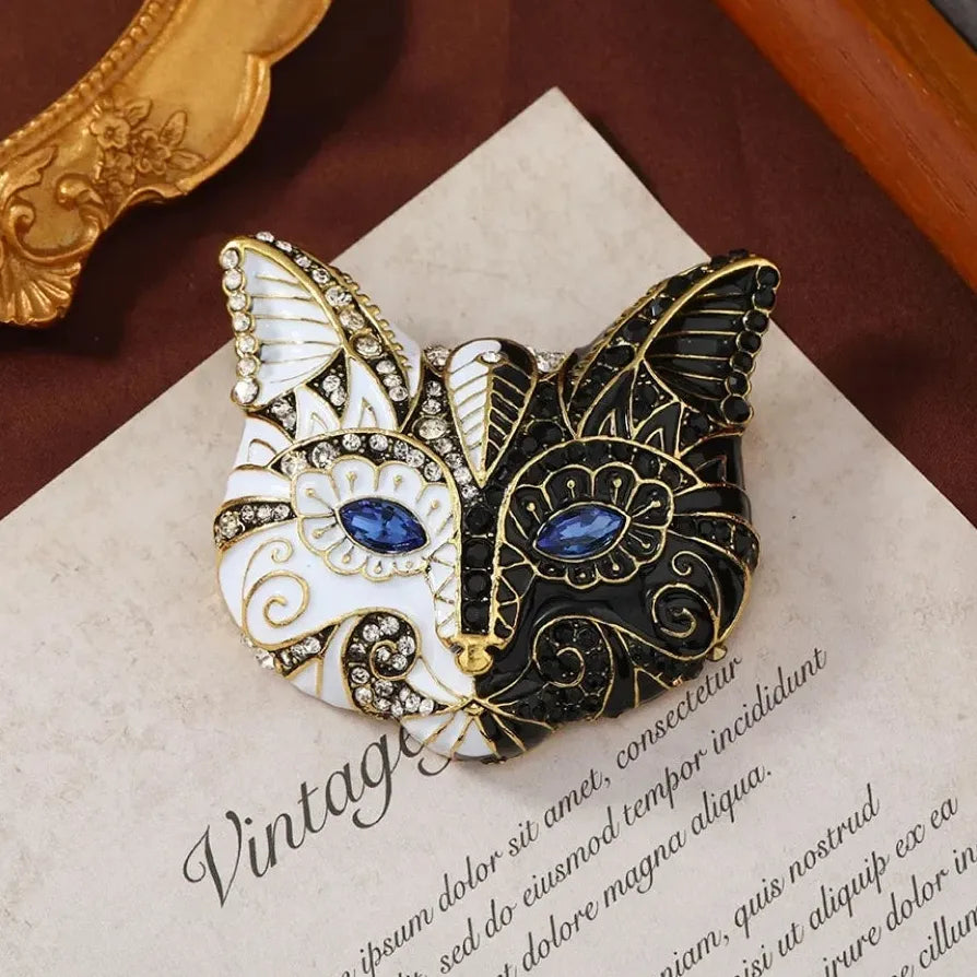Geometric Rhinestone Fox Head Brooch Stylish Jacket Accessory Gift