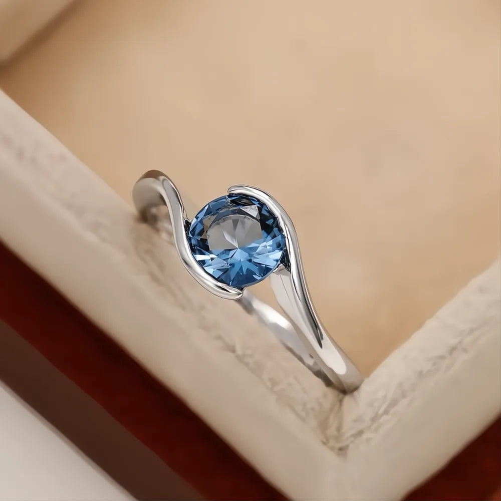 Luxury Solitaire Band Women's Ring with Blue Cubic Zirconia Bridal Wedding Jewelry 2022 Trendy