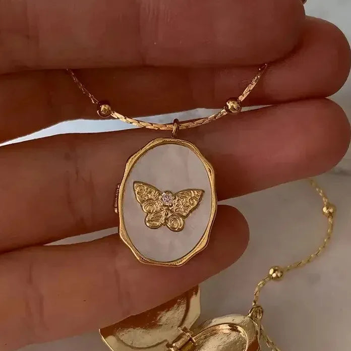 18K Gold Plated Butterfly Pendant Necklace Women Vintage Zircon Choker Jewelry