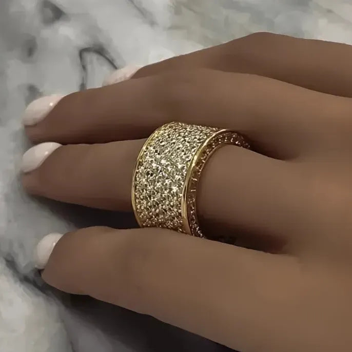 Classic Women’s Band Ring Full Paved Cubic Zirconia Crystal Wedding Engagement Party Jewelry