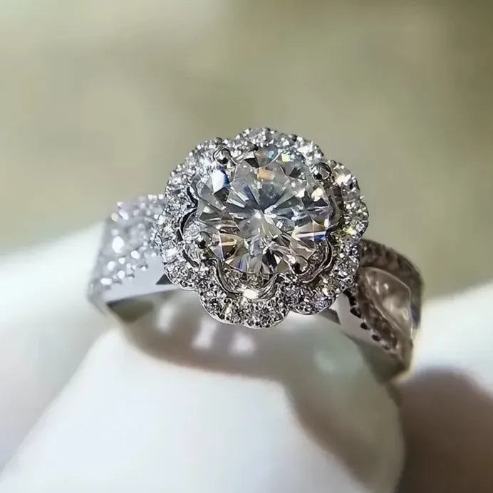Aesthetic Flower Cubic Zirconia Silver Wedding Band Engagement Ring Women