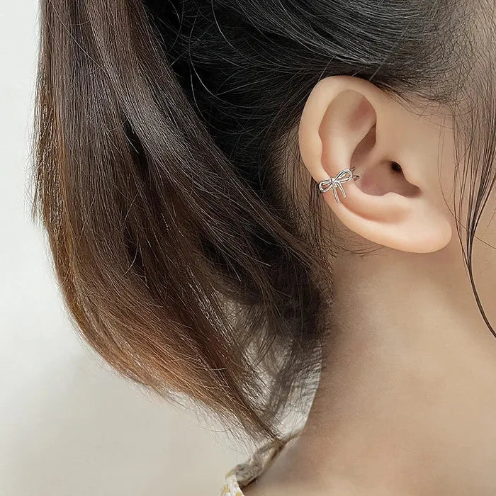 Vintage Silver Bow Zinc Alloy Clip-On Ear Cuff Earrings for Women