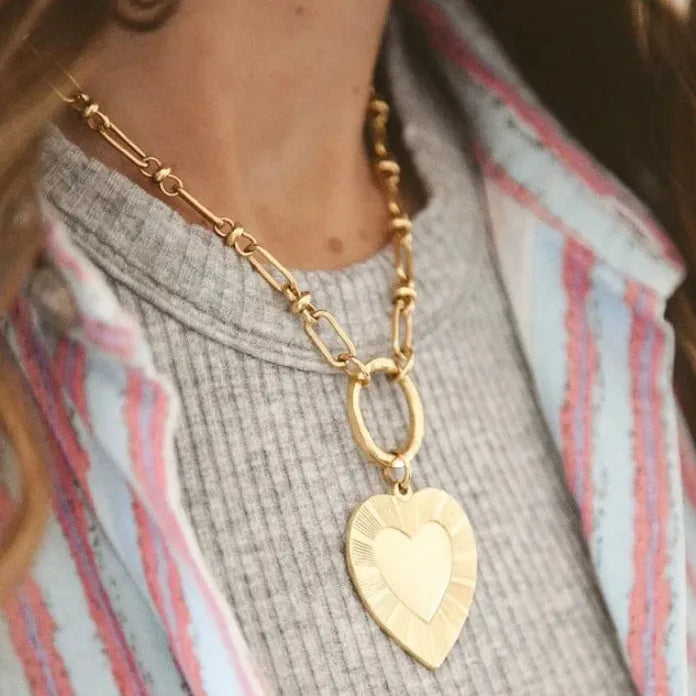 Y2K Heart Necklace for Women Girls Gold Metal Clavicle Chain Choker
