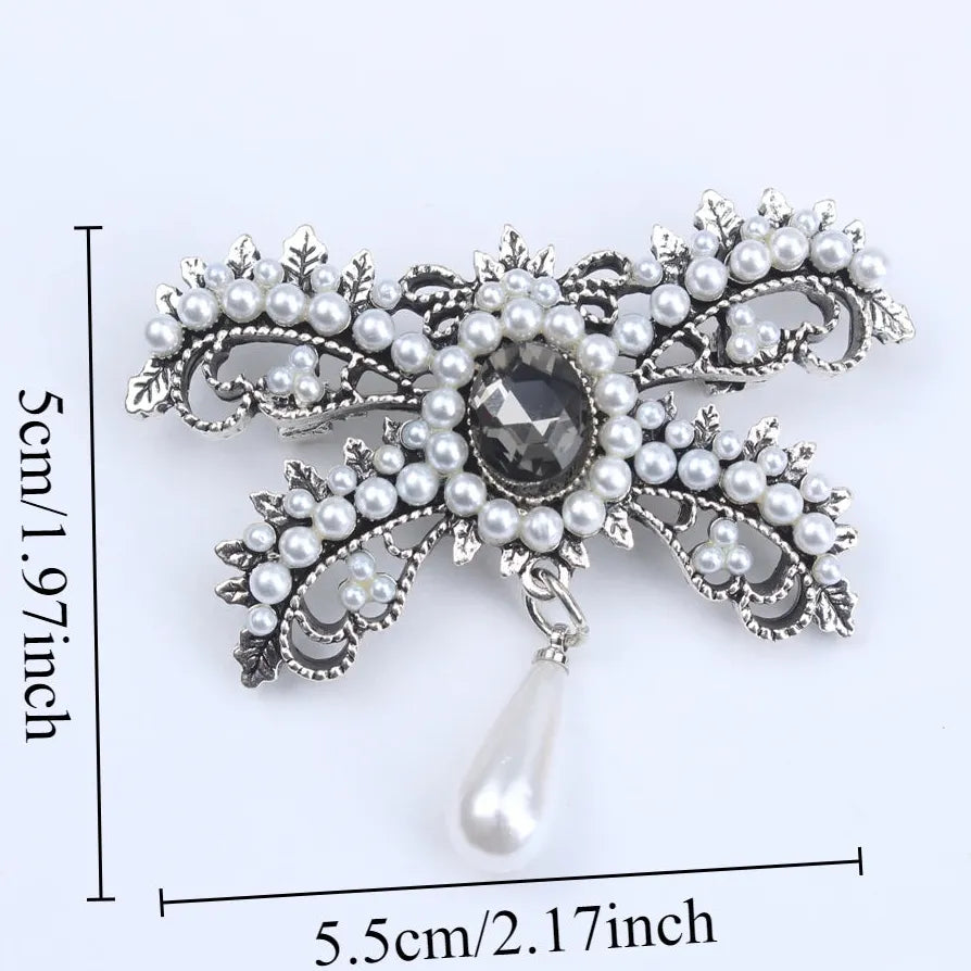Rhinestone Classic Tassel Brooch Pin for Women Elegant Accessory