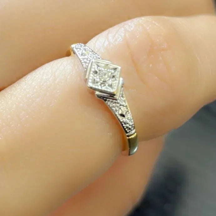 Elegant Women's Wedding Ring Zinc Alloy Two-Color Fashion Jewelry Gift
