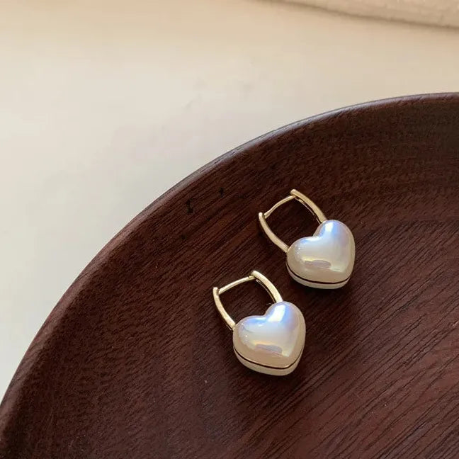 Pearl Heart Shaped Hoop Earrings Copper Alloy Elegant Jewelry for Women 2024