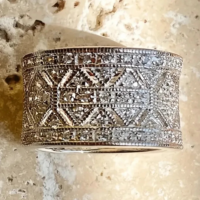Women Silver Wide Wedding Ring Cubic Zirconia Fashion Jewelry Brass