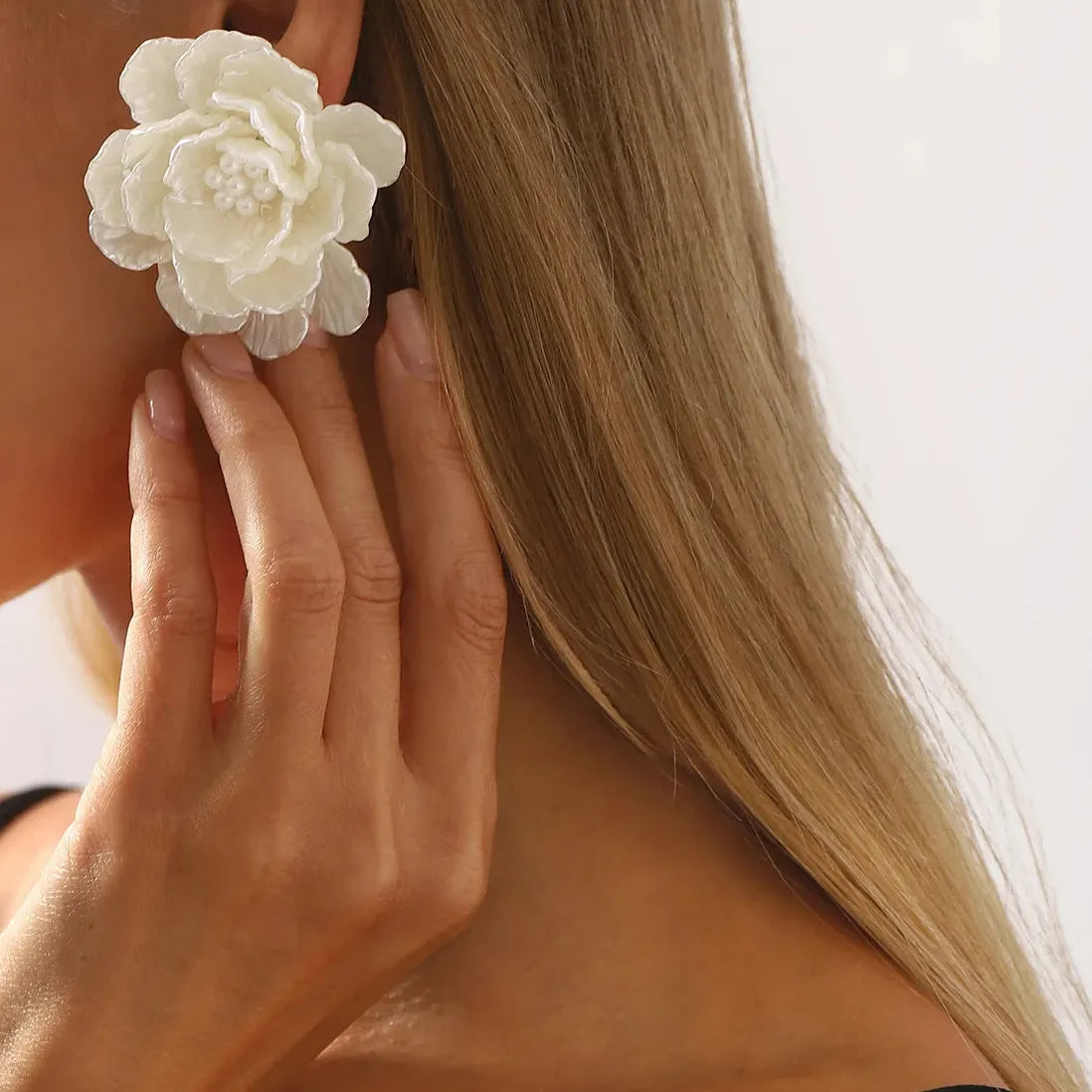 Multi-Layer Imitation Pearl Flower Stud Earrings for Women Party Jewelry