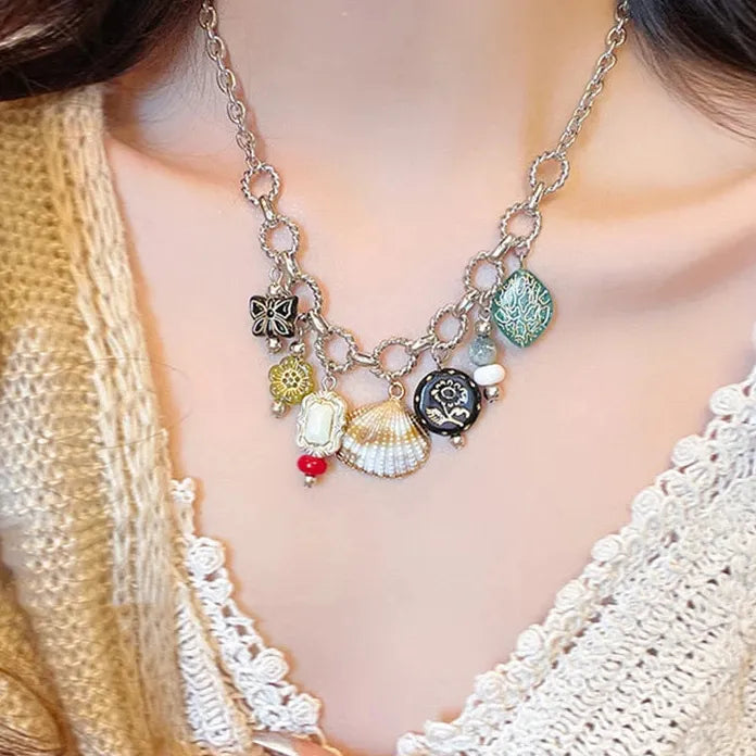 Vintage Zinc Alloy Rhinestone Butterfly Shell Choker Necklace with Tassel