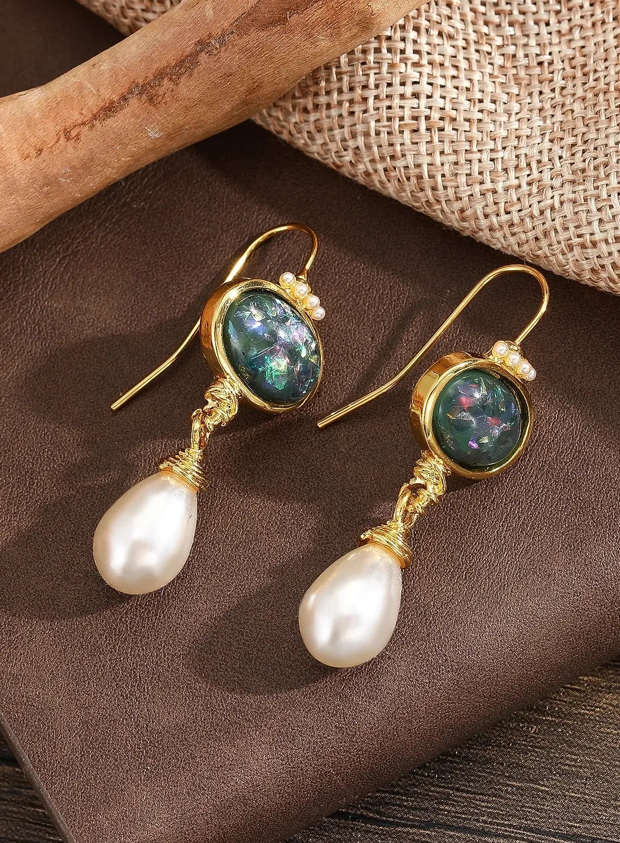 Gold Color Black Stone Round Geometry Drop Earrings for Women Pearl Dangle Jewelry