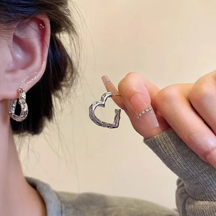 Y2K Korean Vintage Silver Heart Hoop Earrings Zinc Alloy Jewelry