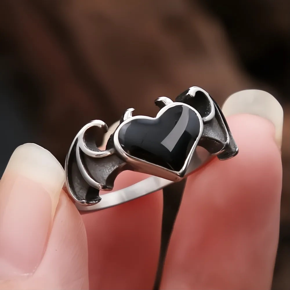 Simple Vintage 316L Stainless Steel Heart Ring Unisex Punk Biker Couple Wedding Jewelry