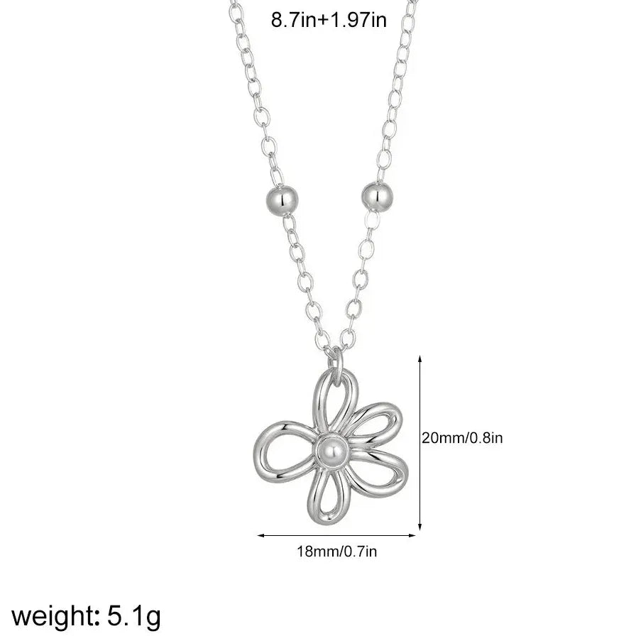 Delicate Hollow Flower Pearl Necklace for Women Girls 18K Gold Choker Jewelry