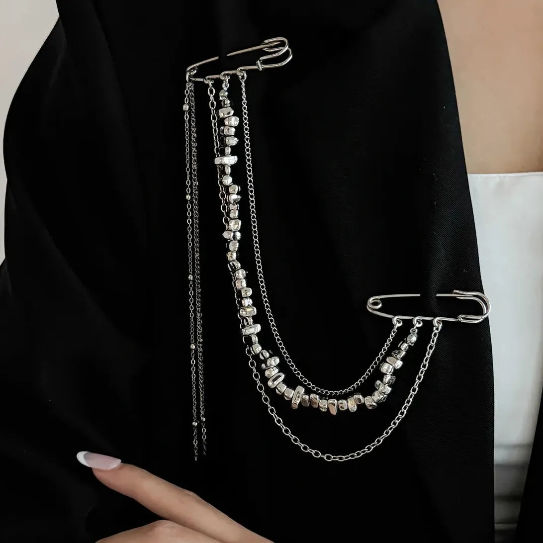 Red Rice Bead Tassel Brooch Zinc Alloy Punk Star Pendant Jewelry for Women