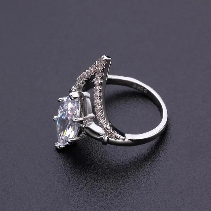 Bridal Wedding Ring V Design with CZ Stone Zinc Alloy Women’s Jewelry