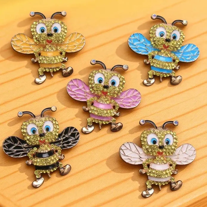 Cartoon Bee Brooch for Men & Women Wedding Party Gift Accessory