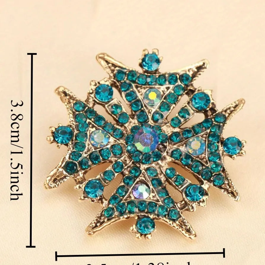 Luxury Snowflake Brooch for Men & Women Classic Style Gift Accessory