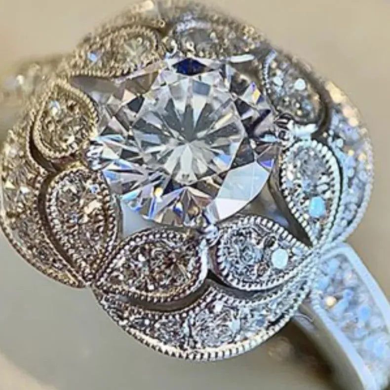 Luxury Zinc Alloy Blossoms Engagement Ring for Women Anniversary Gift Jewelry