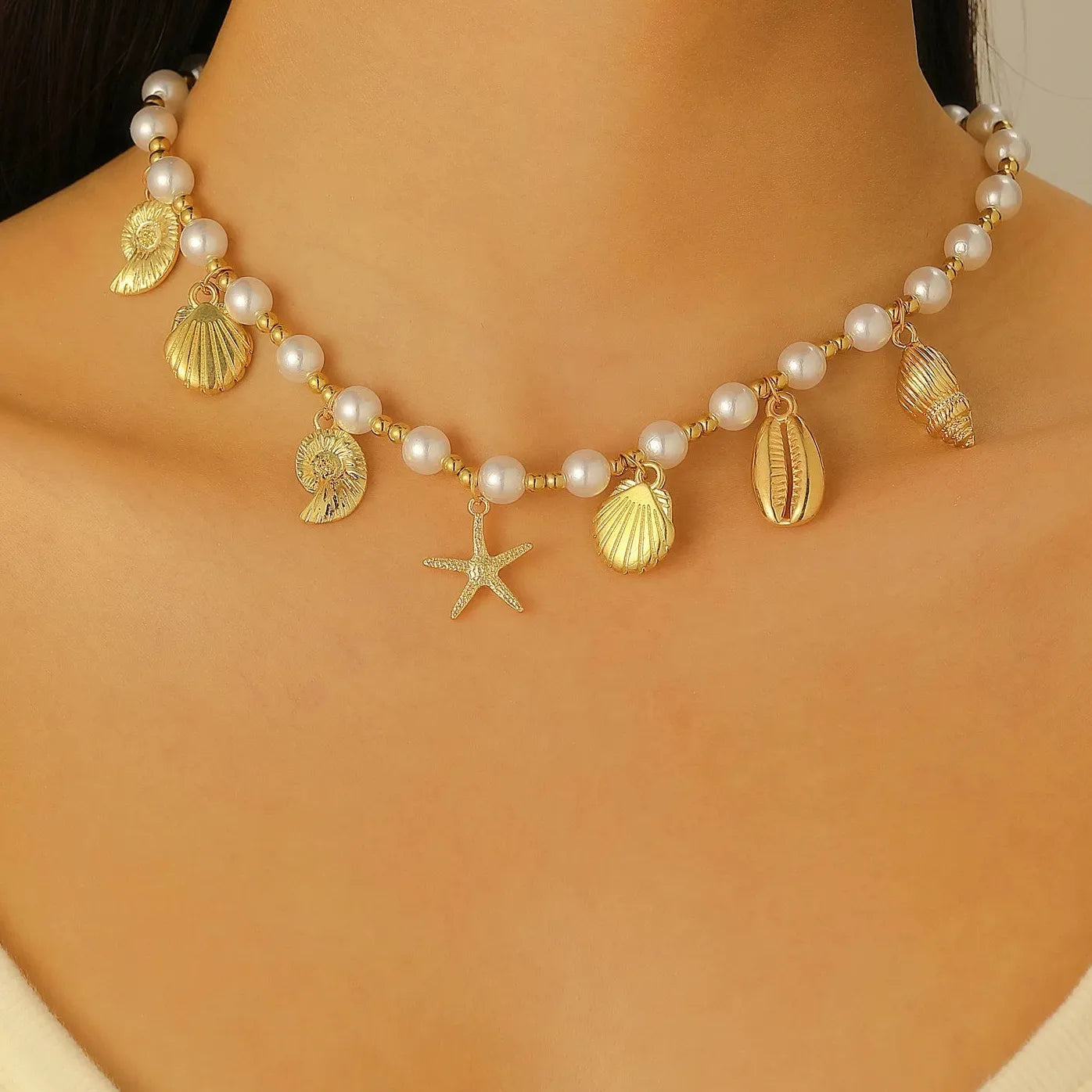 Bohemian Starfish Conch Pearl Necklace with Zinc Alloy Shell Pendant