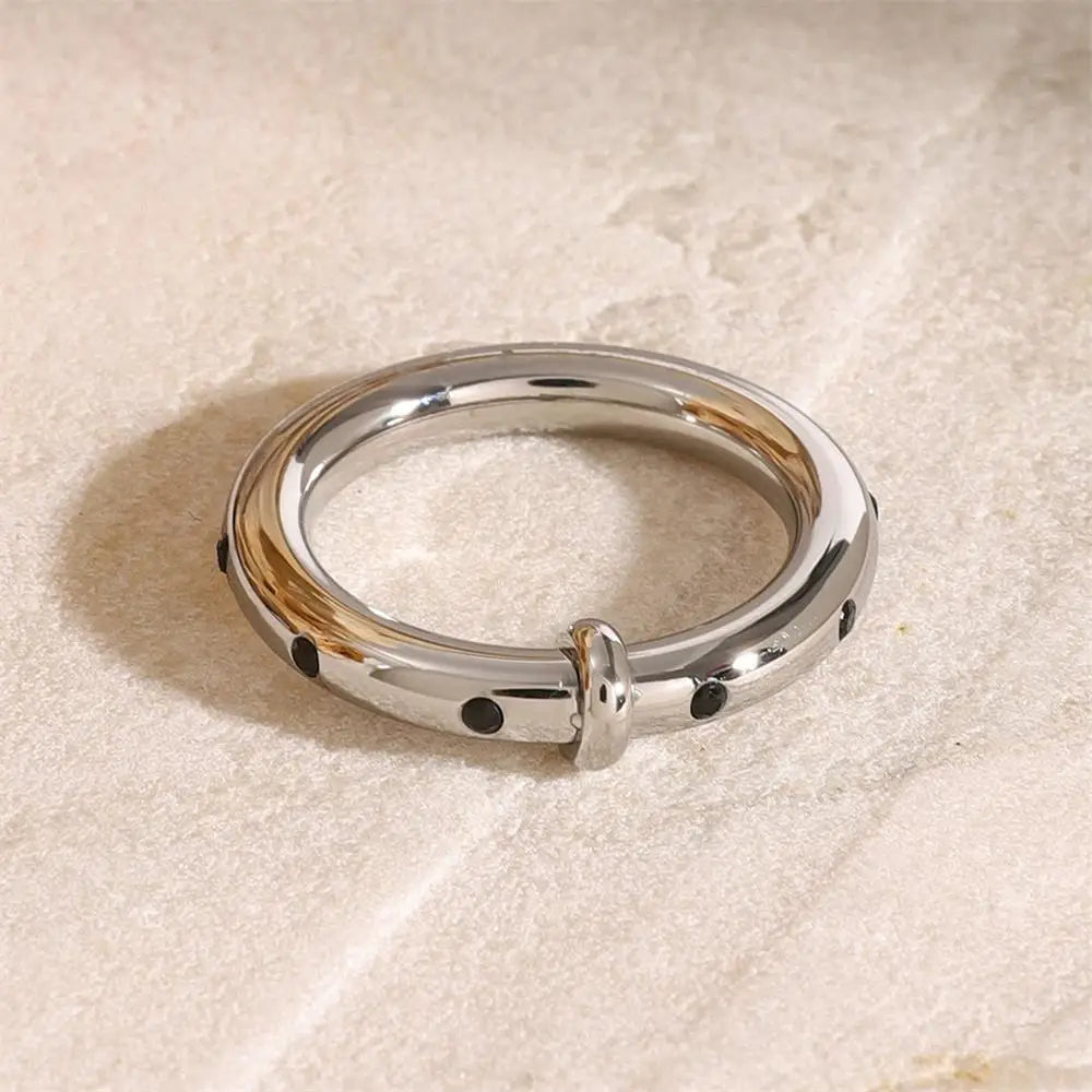 Stainless Steel Black Zircon Small Circle Unisex Ring Waterproof Anti-Allergic Punk Jewelry Gift