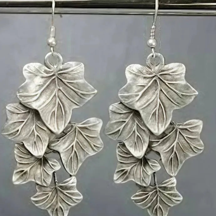 Vintage Women's Leaf Petal Pendant Drop Earrings Zinc Alloy Jewelry Gift