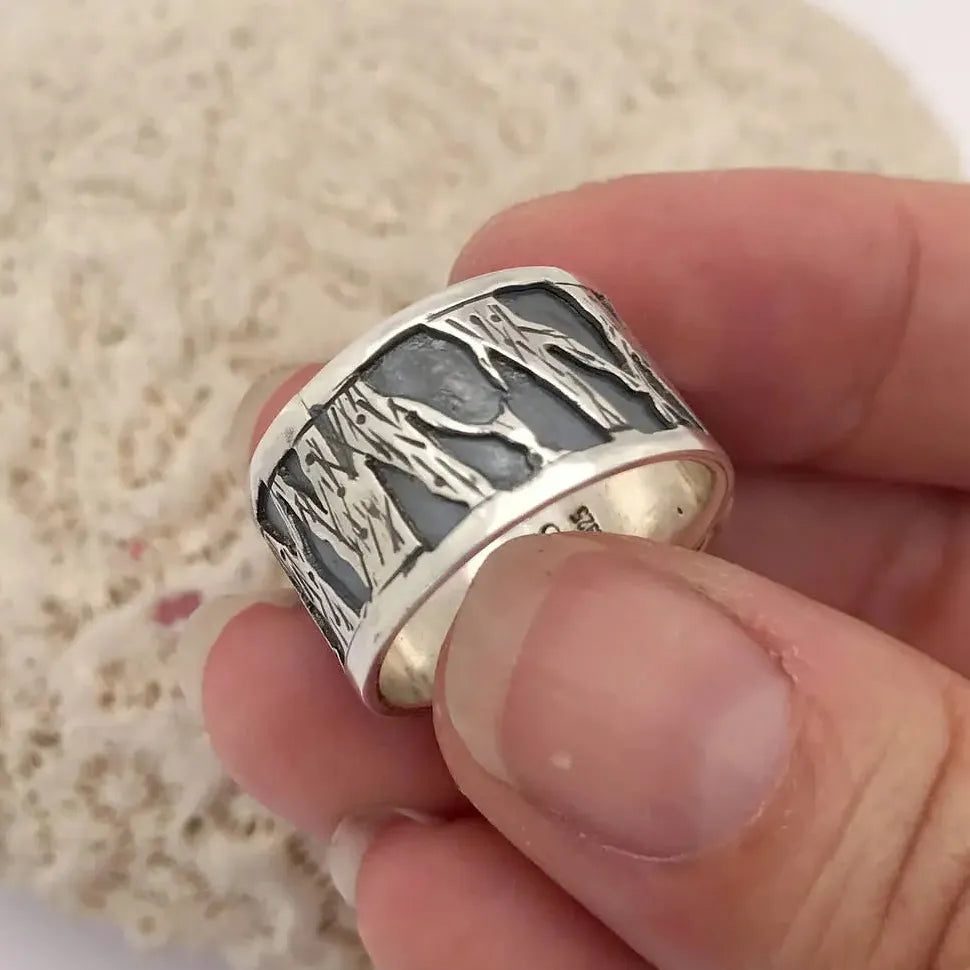 Retro Resin Zinc Alloy Ring for Women European American Simple Elegant Jewelry