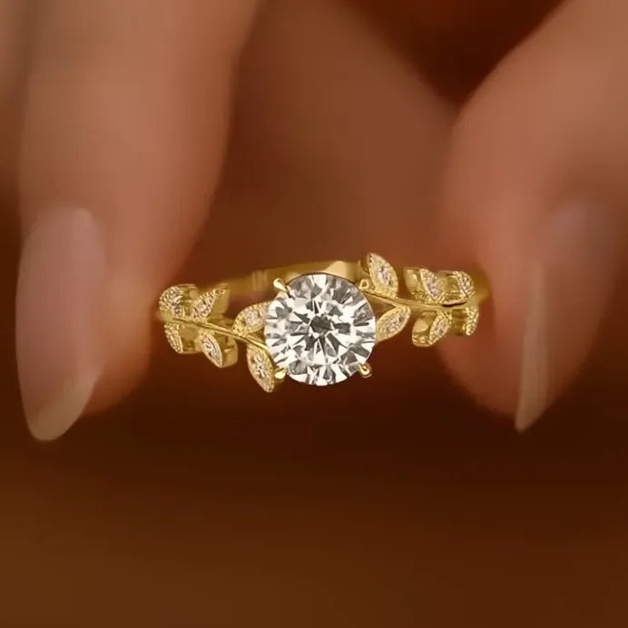 Elegant Women’s Geometric Leaf Design Brass CZ Wedding Band Ring Gift