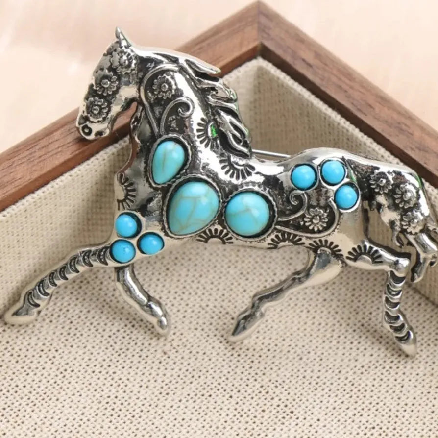 Luxury Horse Brooch for Men & Women Classic Gift Accessory