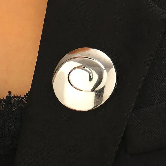 Minimalist Retro Stainless Steel Round Thread Vortex Brooch for Women Men