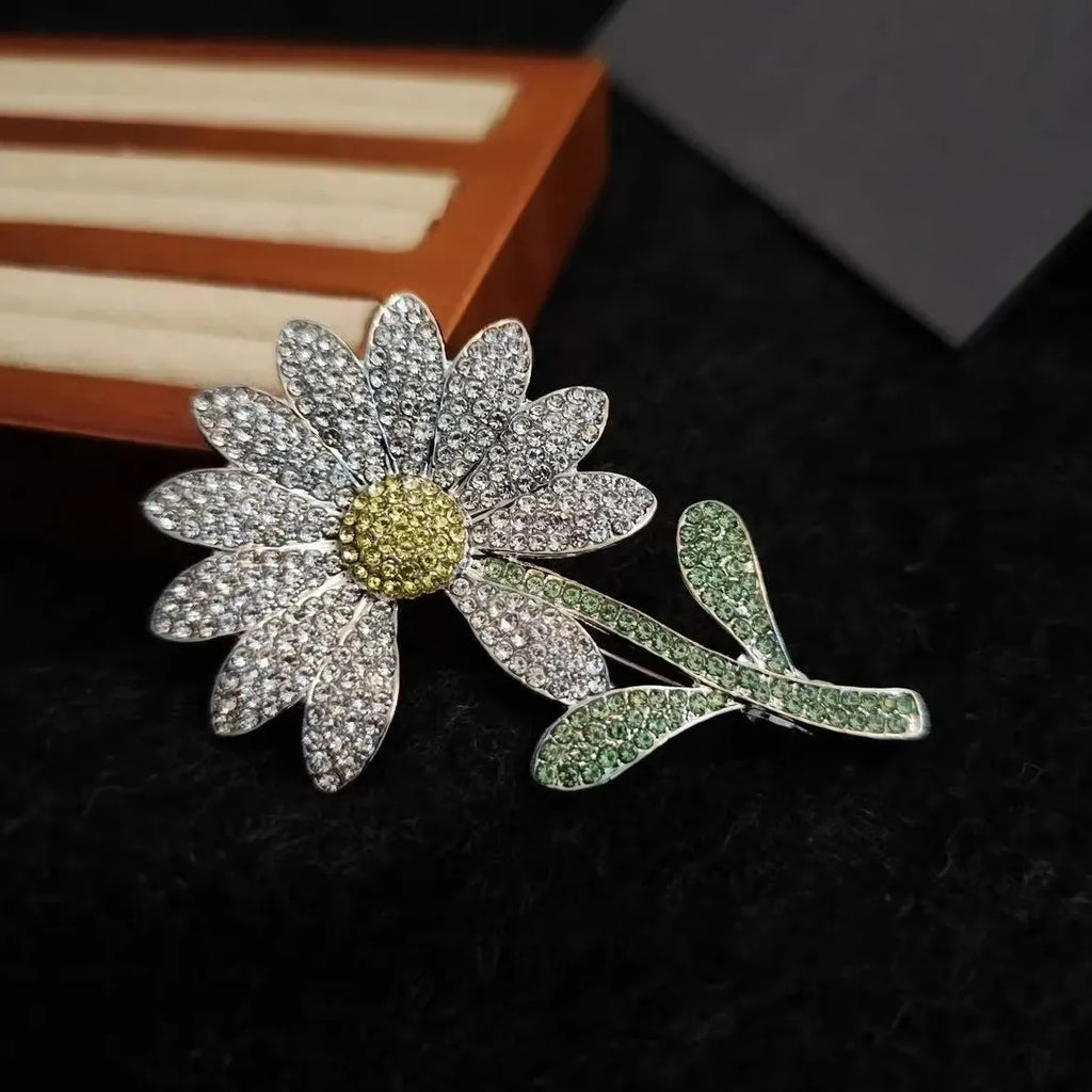 Classic Sunflower Brooch Pin Jewelry Gift for Men and Women