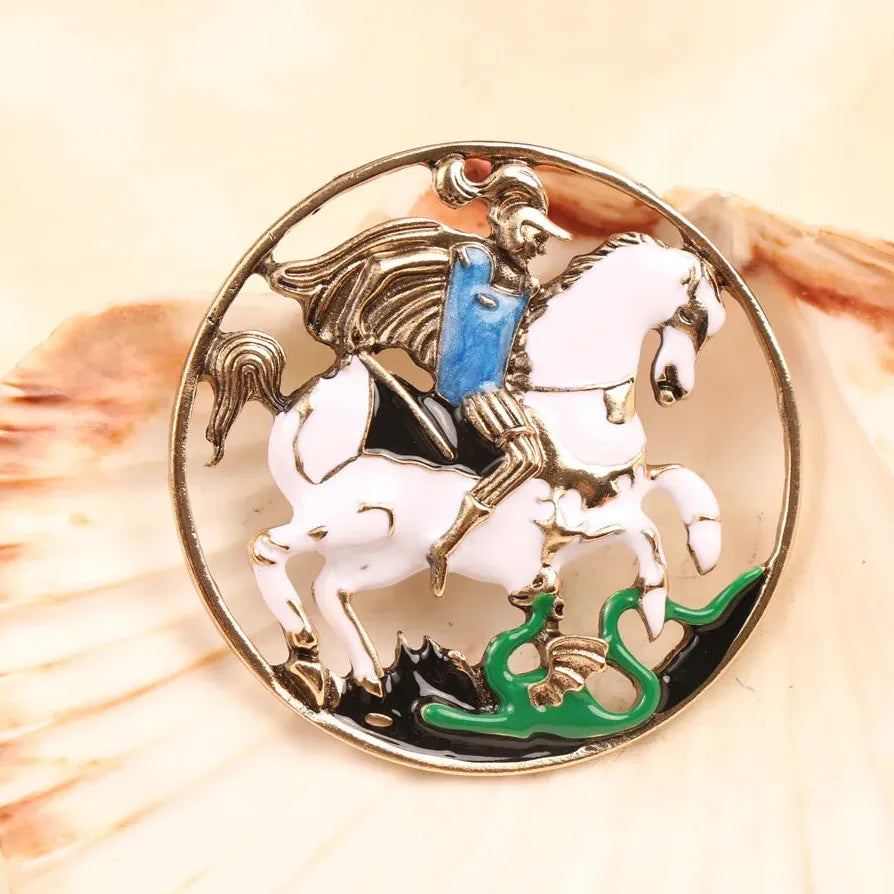 Vintage Classic Knight Brooch Pin for Men and Women Gift