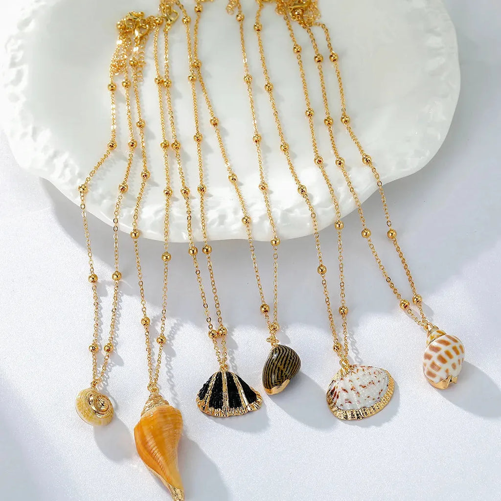 Fashion Beach Shell Conch Pendant Necklace for Women Acrylic Zinc Alloy Jewelry