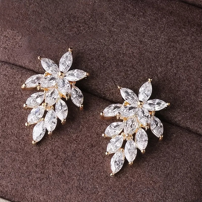 Sparkling Cubic Zirconia Stud Earrings for Women Wedding Party Fashion Jewelry Accessories