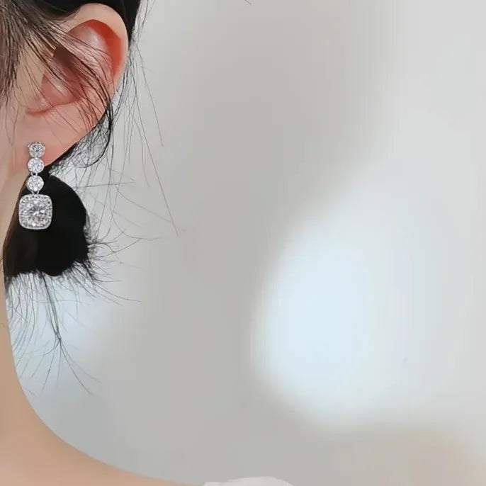 Sparkling Women Dangle Earrings with AAA Cubic Zirconia Silver Color Fashion Jewelry Wedding Accessories