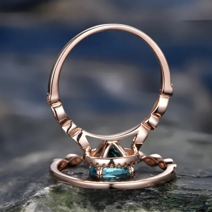 2Pcs Rose Gold Wedding Rings Set Thin Band Blue Cubic Zirconia Stones