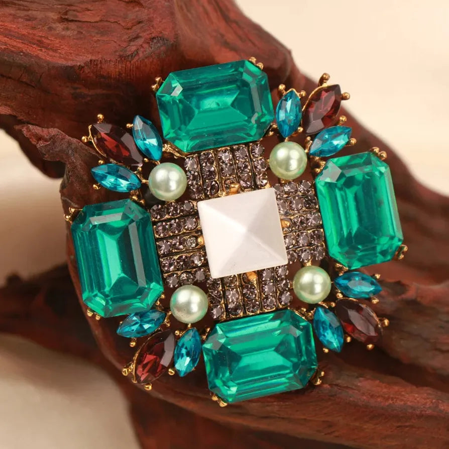 Luxury Cross Flower Brooch Pins for Men and Women Wedding Favors