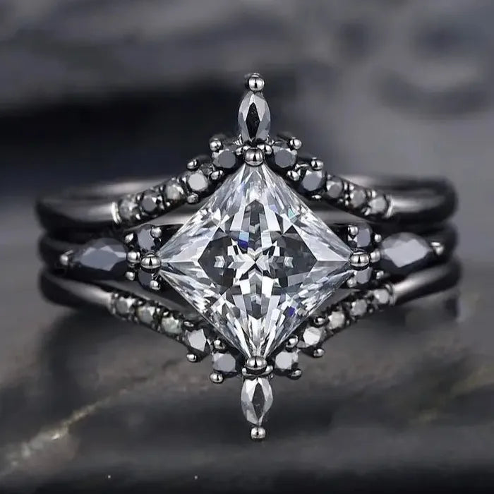 Luxury Retro Gun Plated Black Zinc Alloy Ring Micro Black Zircon Couple Set