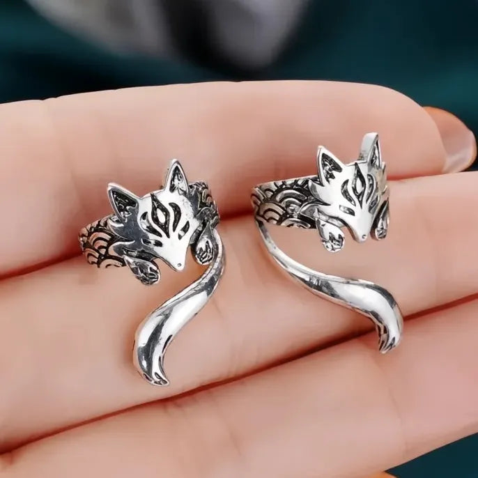 New Trendy Fox Shape Clip Earrings for Women Antique Silver Color Metal Ear Cuff Jewelry 2023 Statement