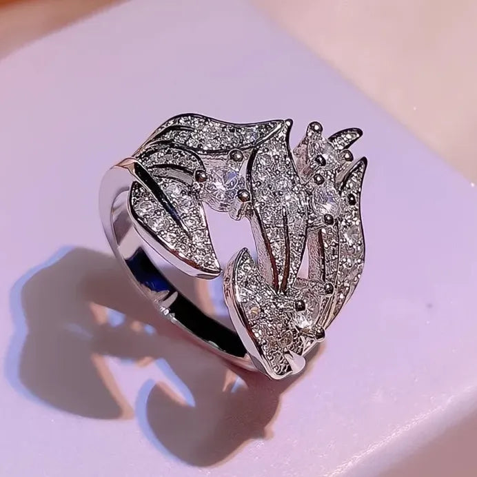 Luxury Leaf Design Full Paved Bling CZ Stone Bridal Wedding Ring 2022