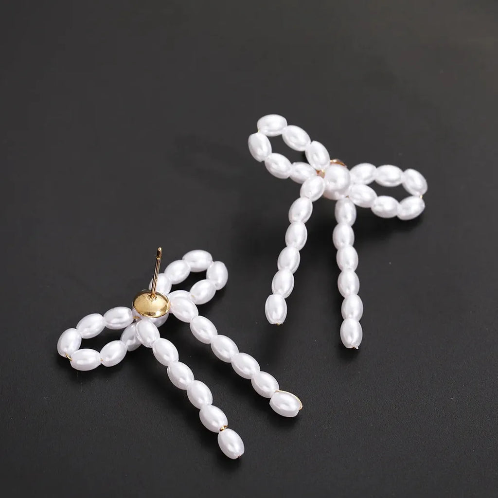 Vintage Baroque Pearl Bowknot Stud Earrings for Women Elegant Jewelry Gift